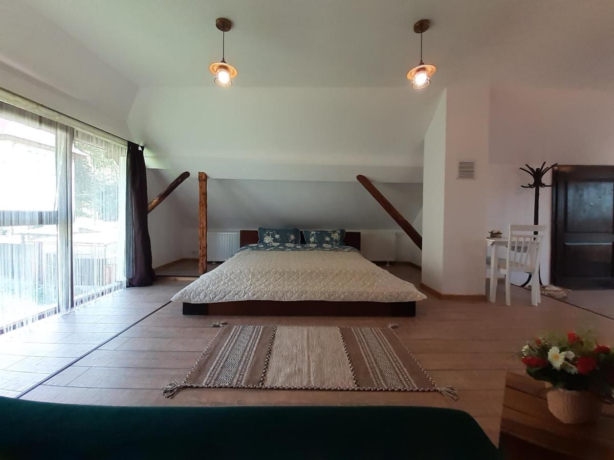 Appartamento R-House Braşov Esterno foto